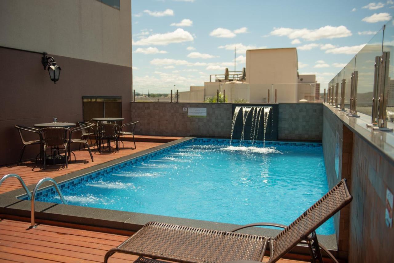 Bristol Infinity Rio Claro Hotel Exterior photo