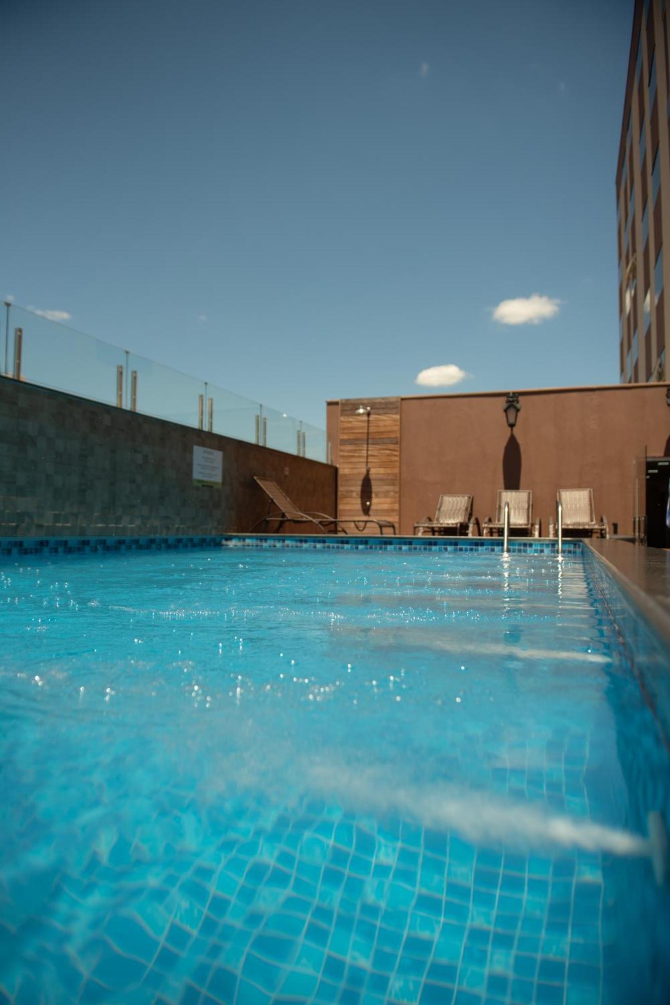 Bristol Infinity Rio Claro Hotel Exterior photo